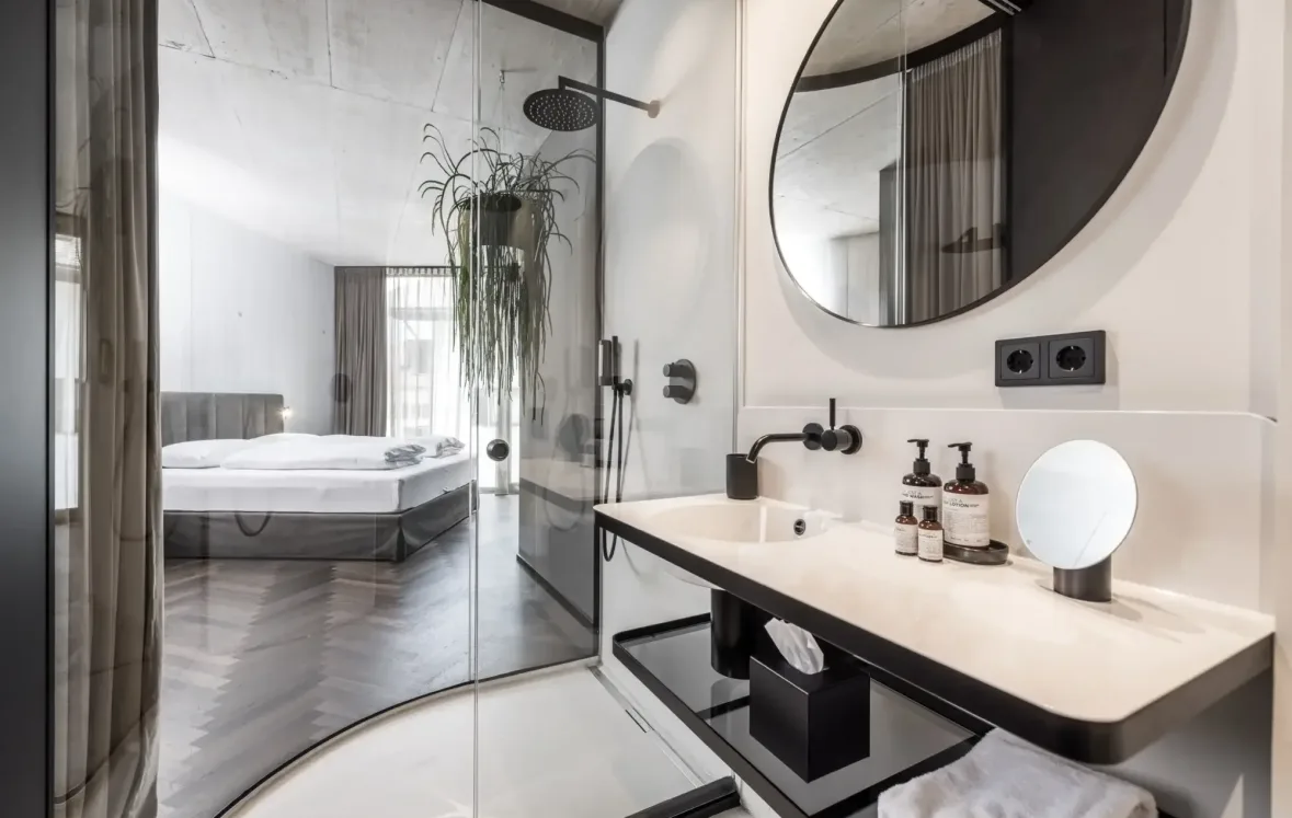 Gestaltungsfreiheit beim fugenlosen Bad